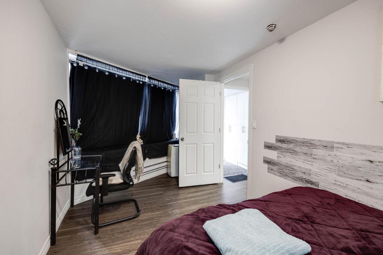 Cute 2-Bedroom Caverna Toronto Bagian luar foto